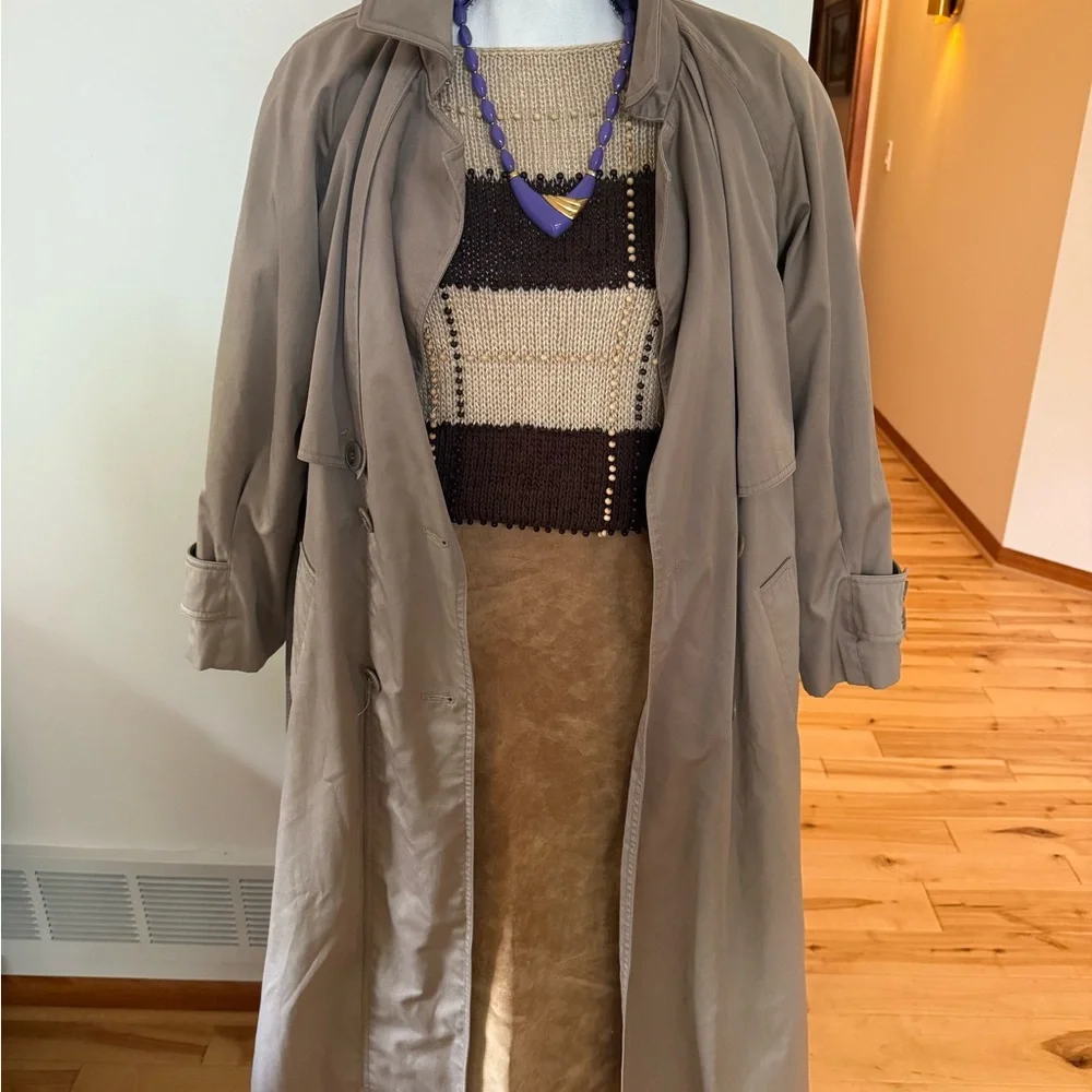 Chocolate Brown and Cream Striped Sweater w tiny wooden beads- Vintage Nannell - Picture 15 of 15